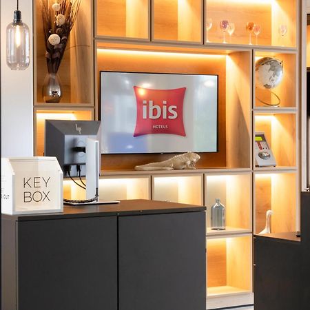 Ibis Lugano Paradiso Esterno foto