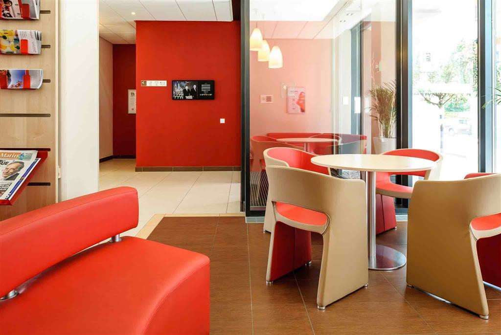 Ibis Lugano Paradiso Esterno foto