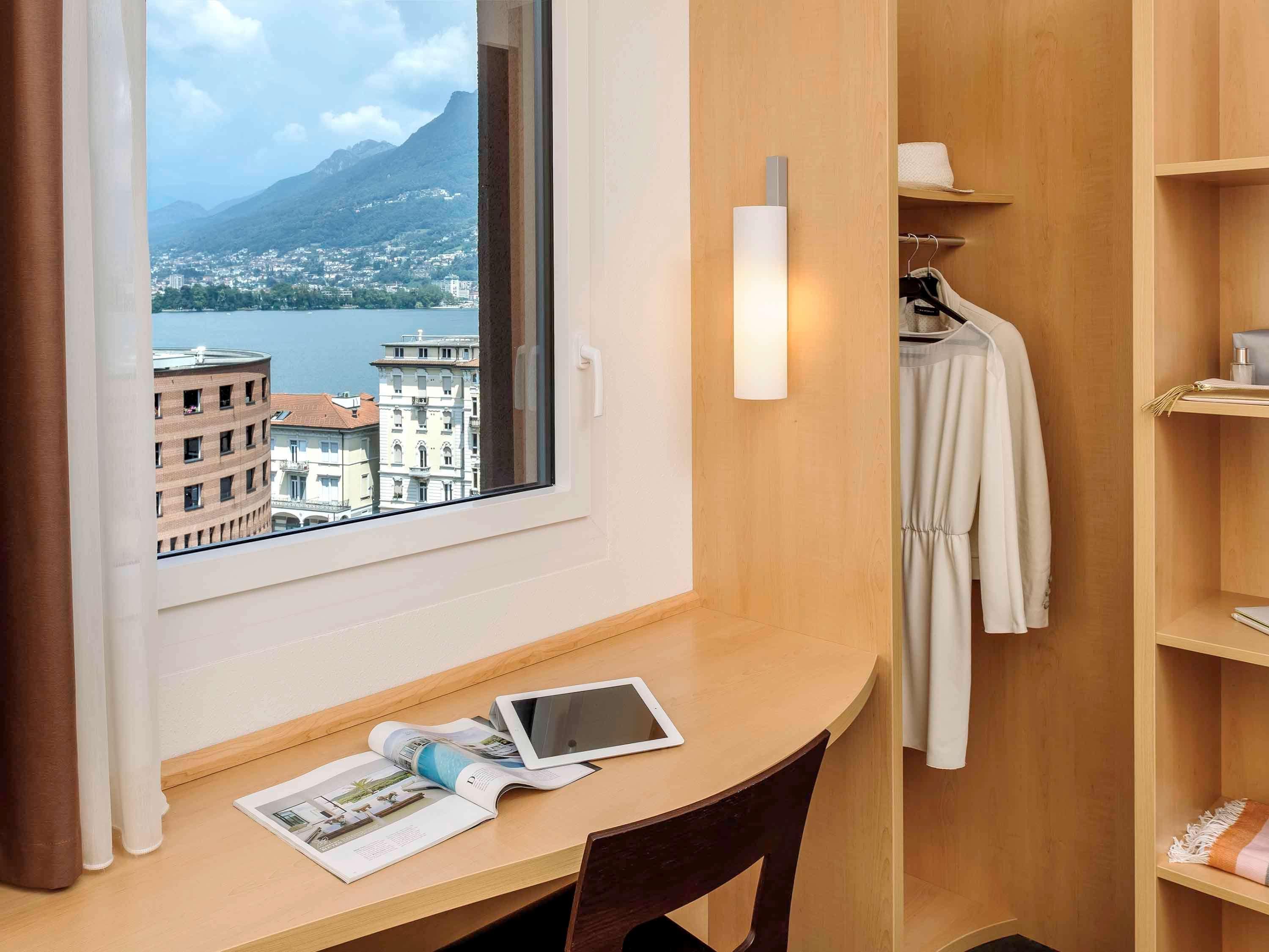 Ibis Lugano Paradiso Esterno foto