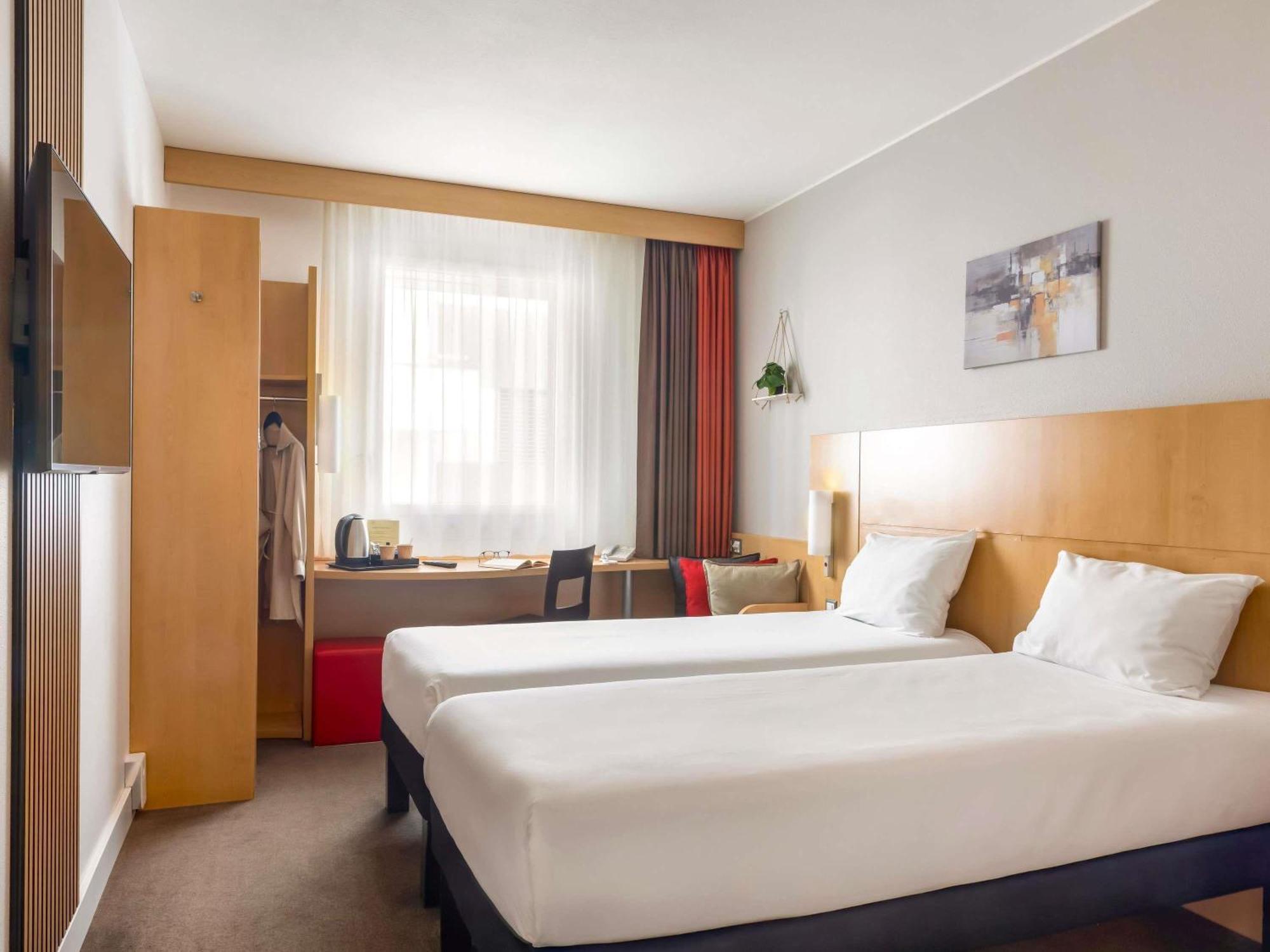 Ibis Lugano Paradiso Esterno foto